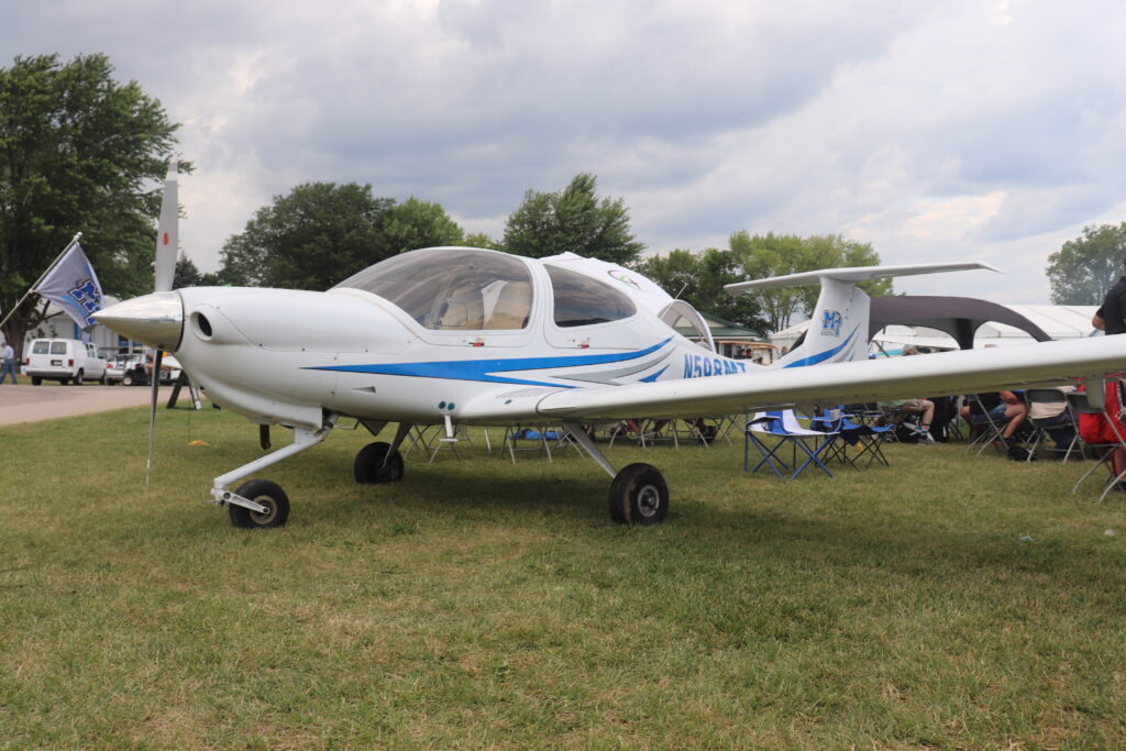 DA40